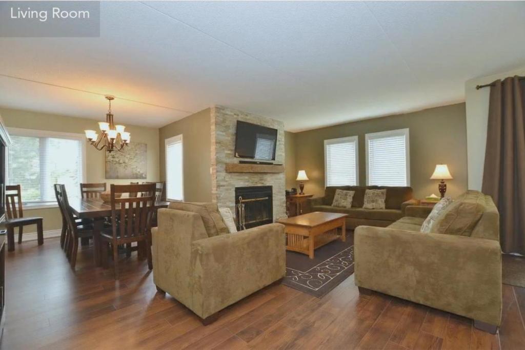 Photo de la galerie de l'établissement Large modern ground floor condo at Mountain Walk, à Blue Mountains