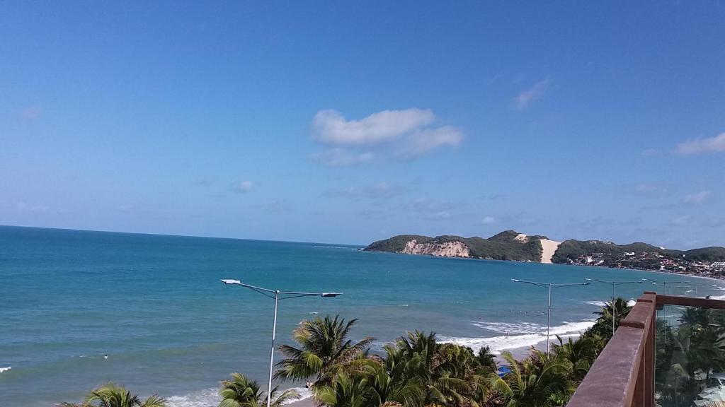 ES - Pé na areia em Ponta Negra