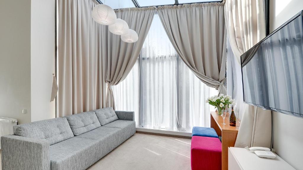 Villa 21 by Victus