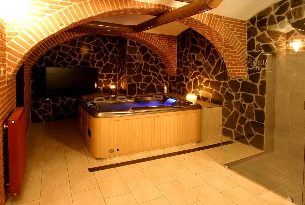 Fotografie z fotogalerie ubytování Wellness Hotel Gondola v Plzni