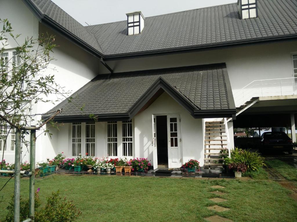 Zahrada ubytování Andora Nuwara Eliya