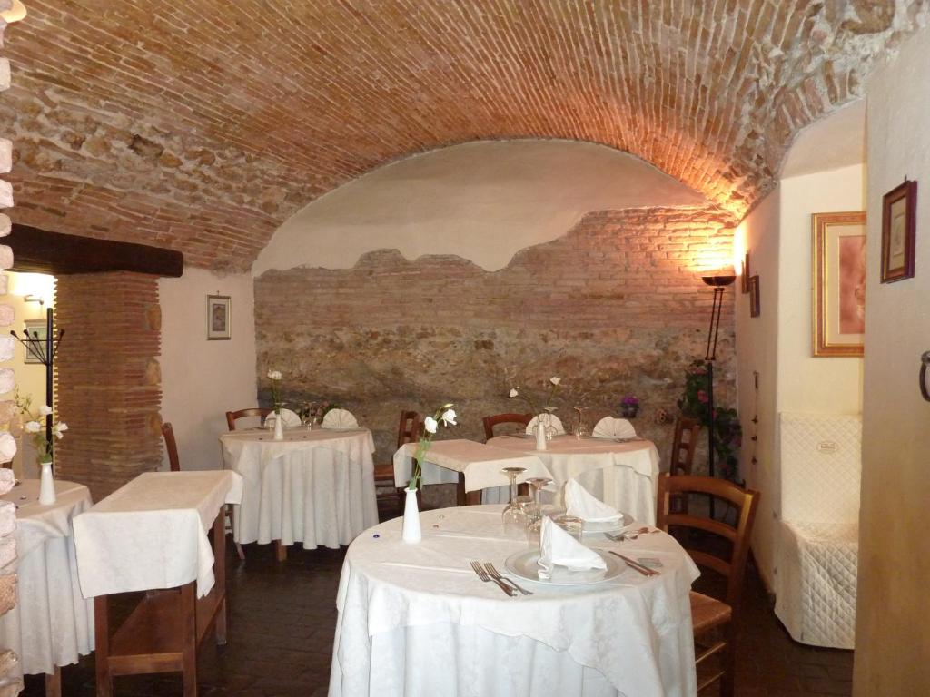 Restaurace v ubytování La Rocca