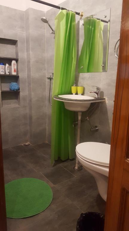 Vannituba majutusasutuses Hari Niwas Guest House