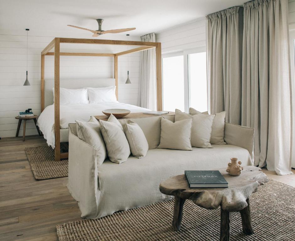 The Surfrider Malibu - 