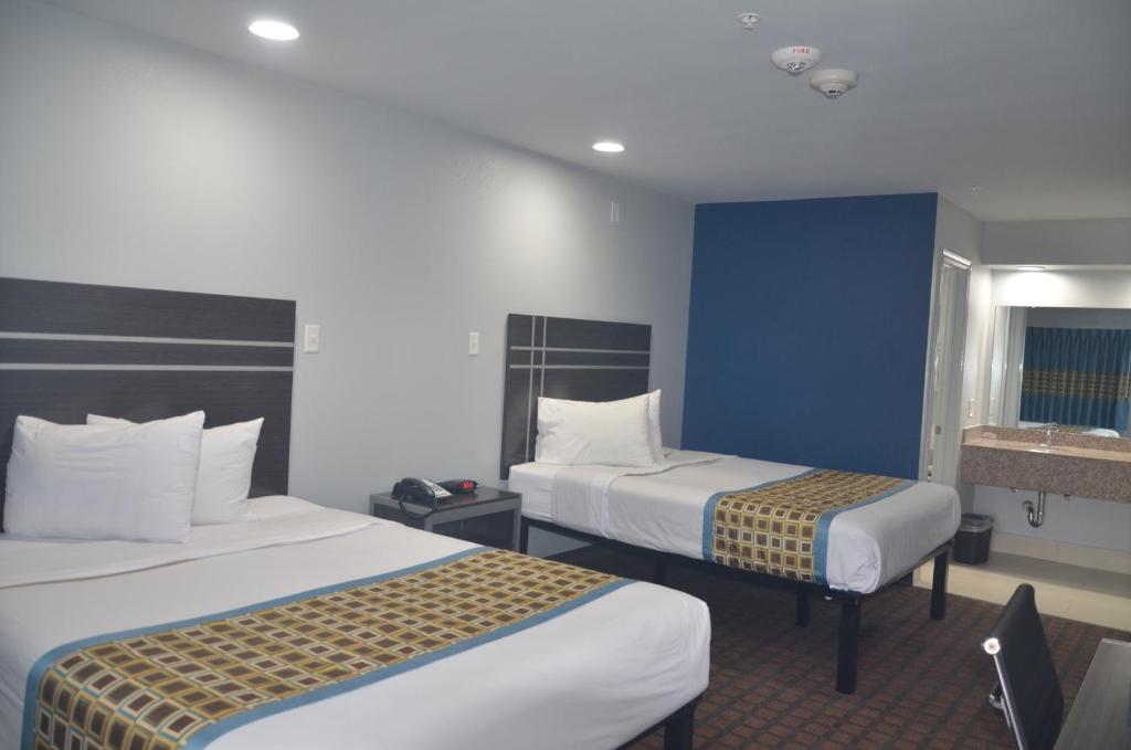 Travelers Inn Rosenberg Tx - Bookingcom