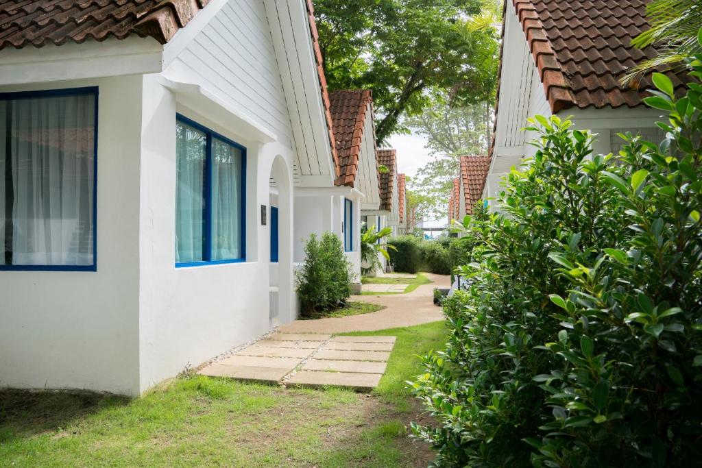 Ocean Breeze Resort Khaolak - 13