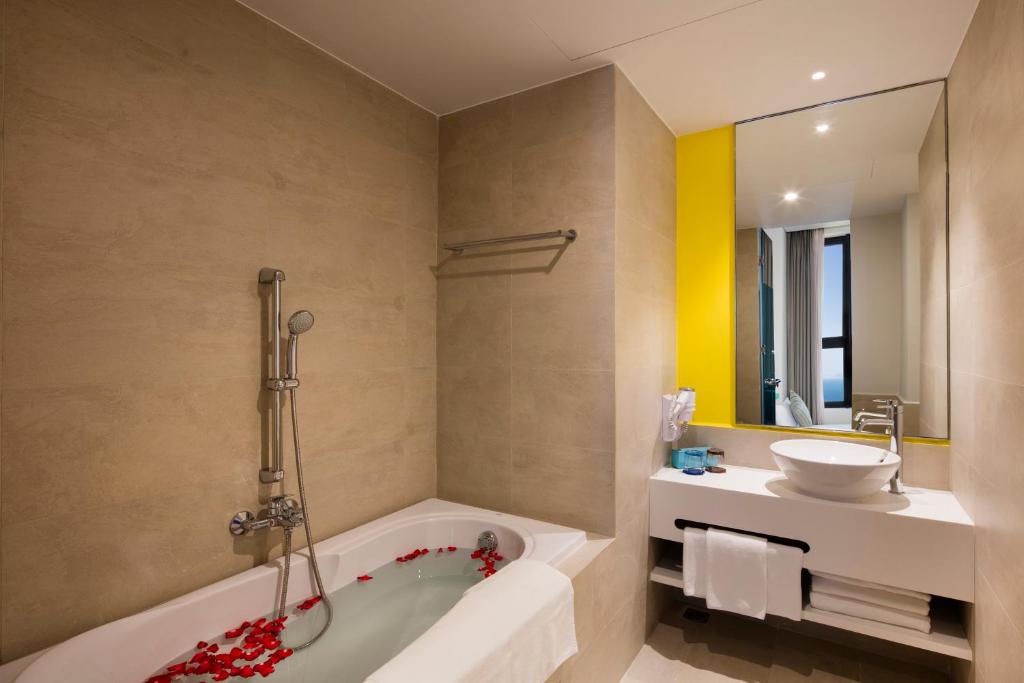 Suite Gia Đình
