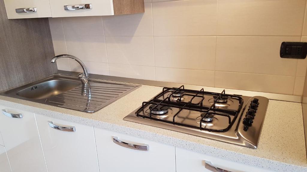 Kuchyň nebo kuchyňský kout v ubytování Alice 12 Flat - Apartment