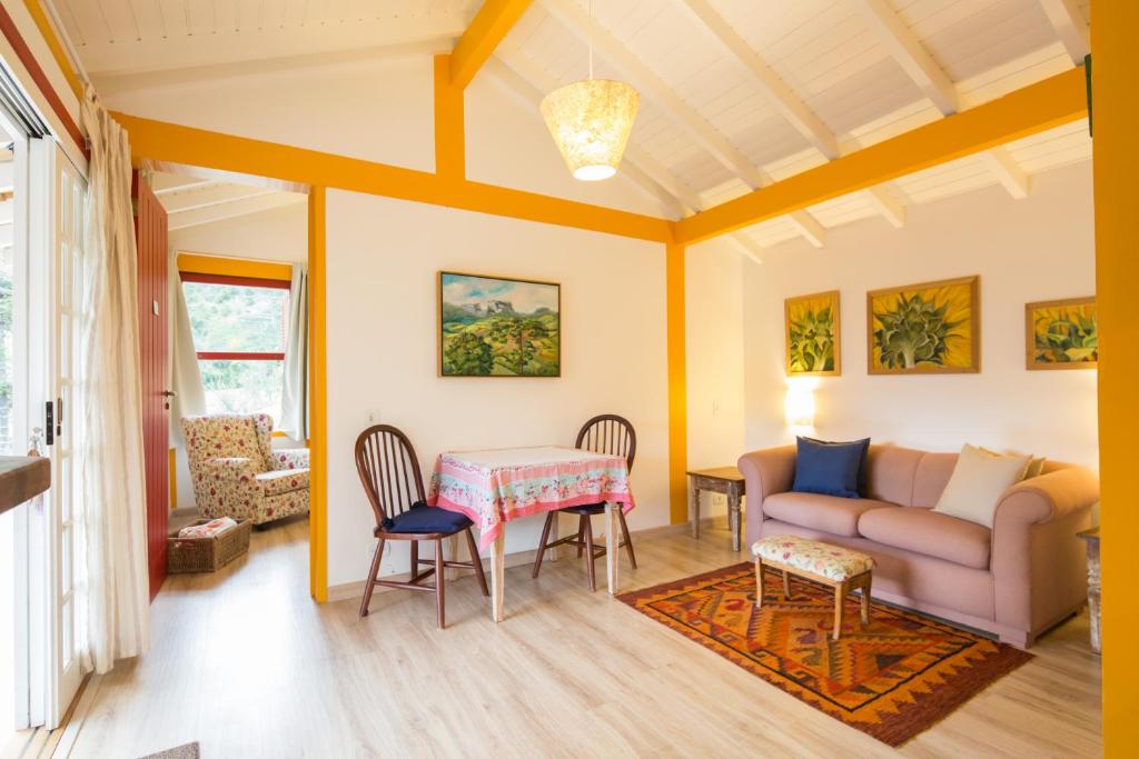  Pousada Chalés da Casa Centenária