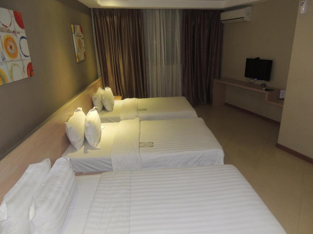 Dela Chambre Hotel - Triple Chambre De Luxe