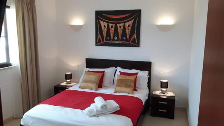 Postel nebo postele na pokoji v ubytování Private Apartment At Tortuga Beach Resort and Spa