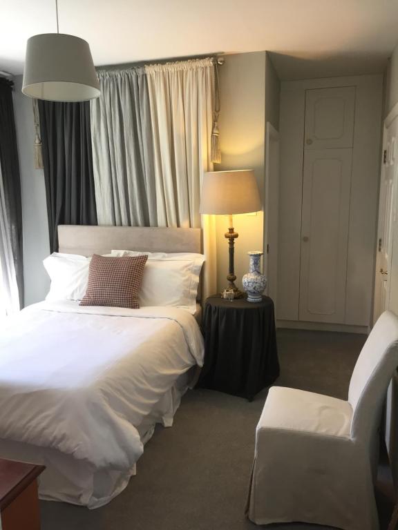 Postel nebo postele na pokoji v ubytování Nordav Guesthouse
