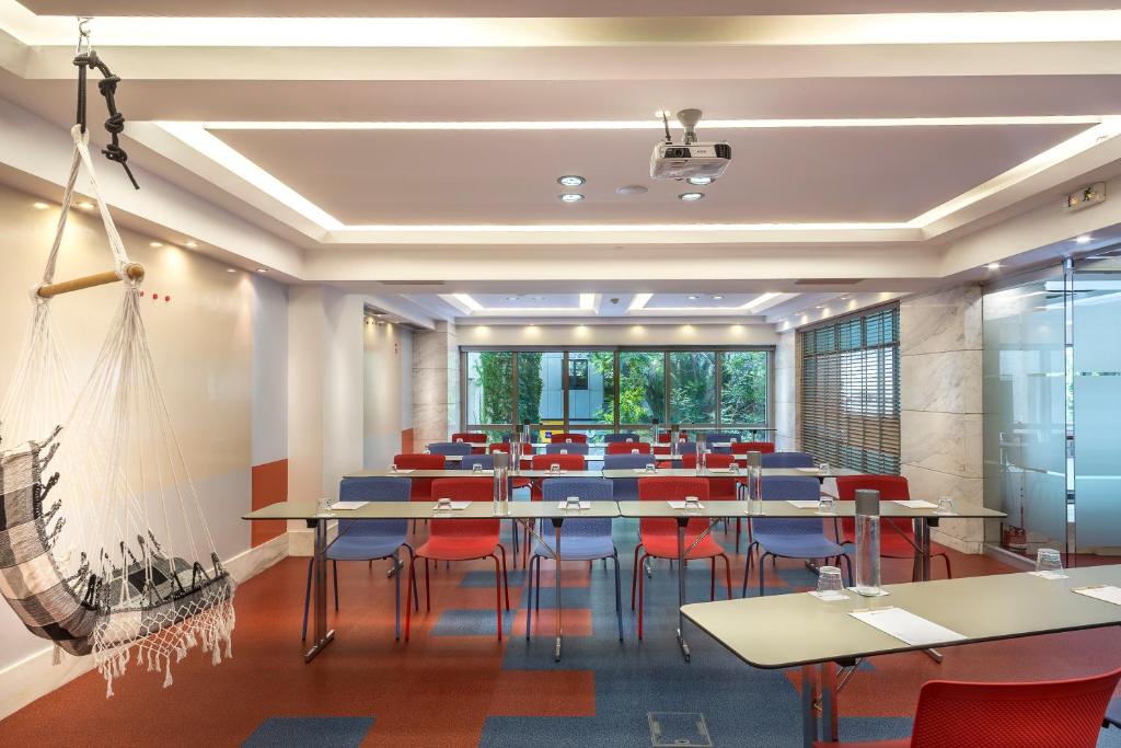 Restaurace v ubytování Airotel Alexandros