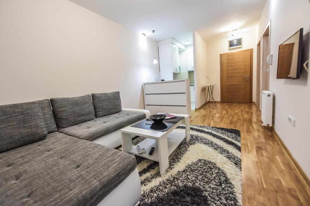 Yasmin Apartment (Pozega in Serbia) - Appartement D'une Chambre