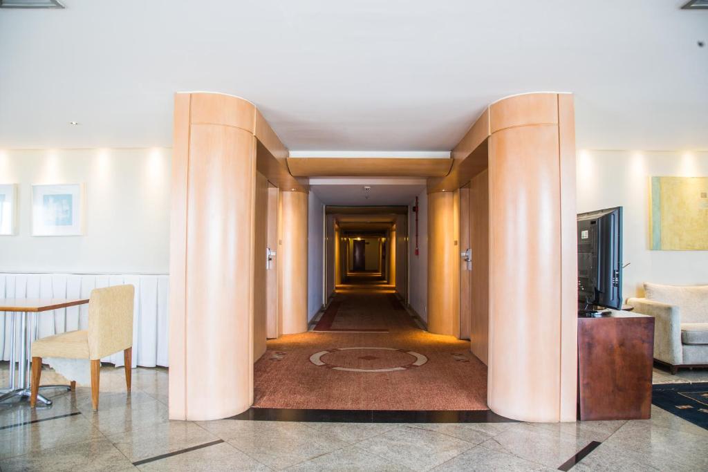  Grand Bittar Hotel