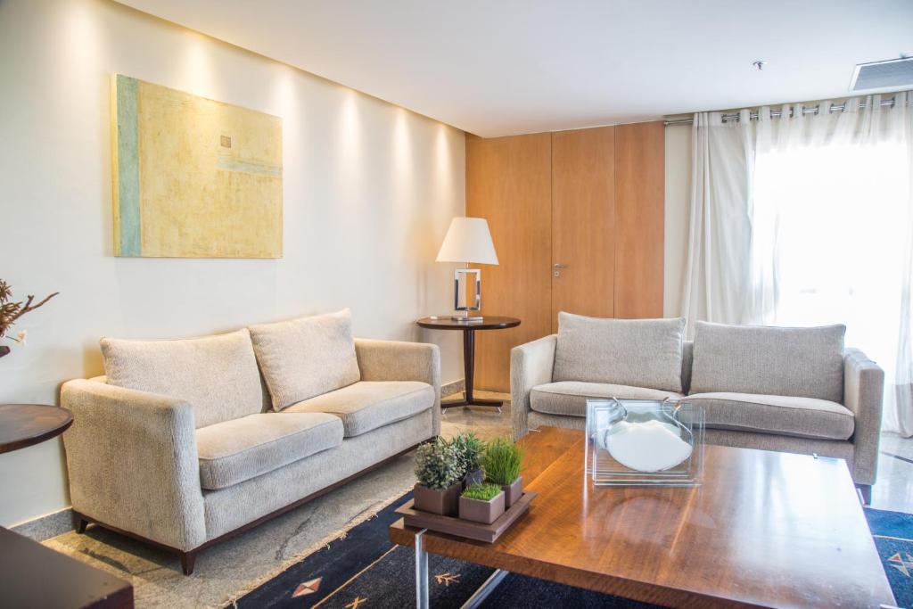  Grand Bittar Hotel