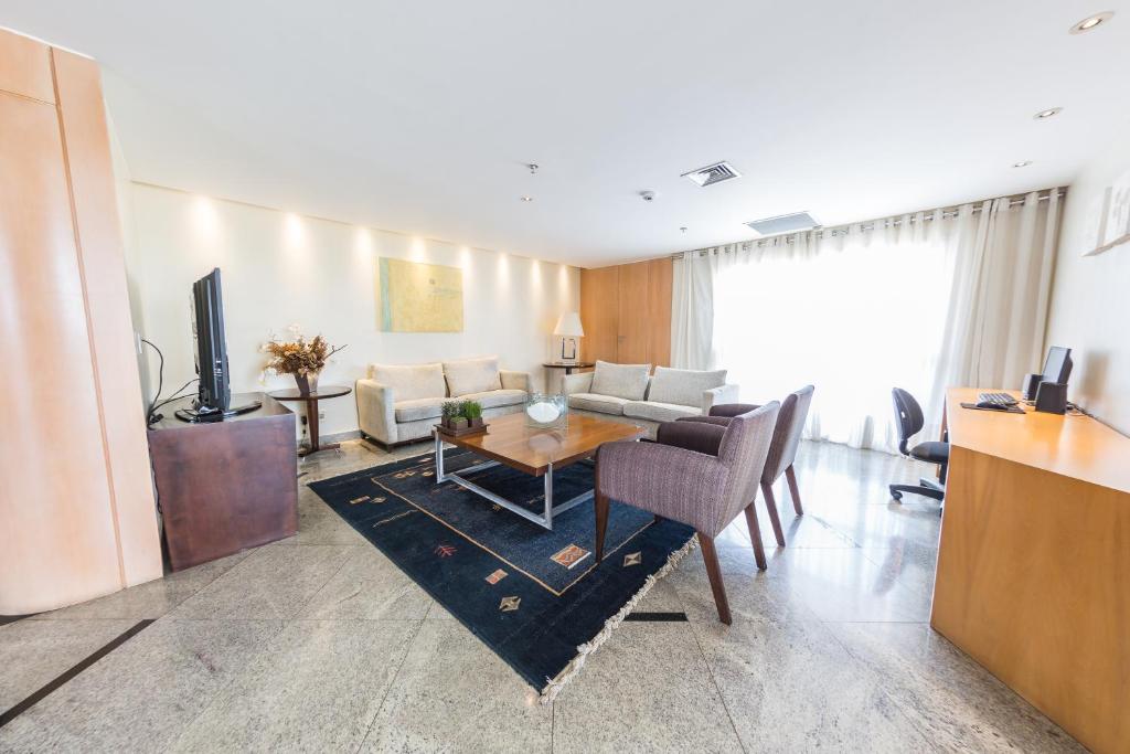  Grand Bittar Hotel