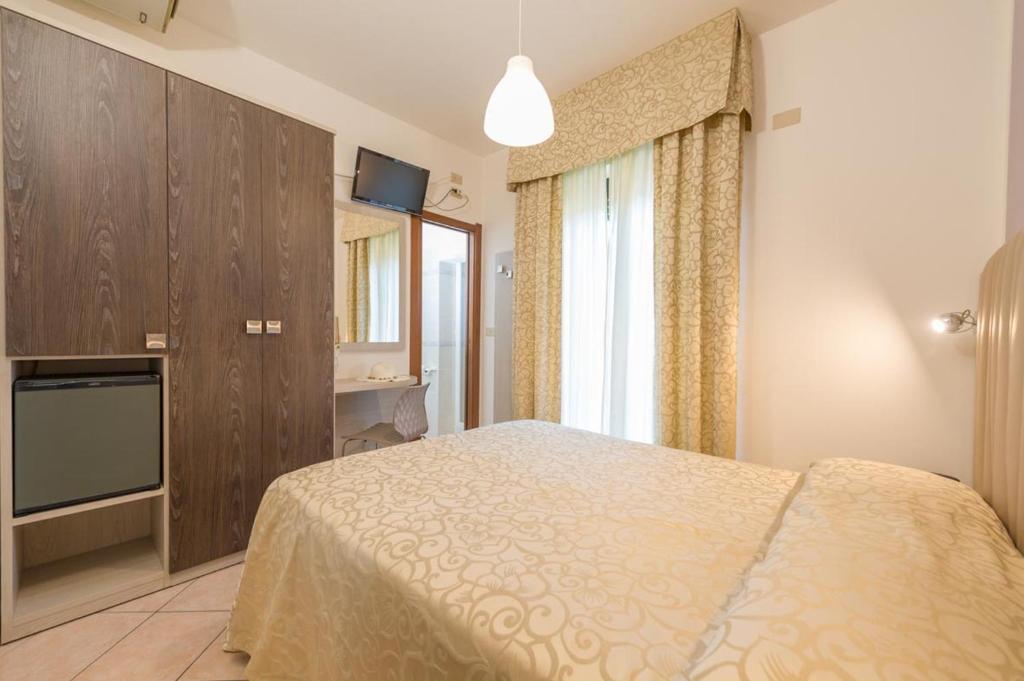 Gallery image of Hotel Dei Tigli in Lido di Camaiore