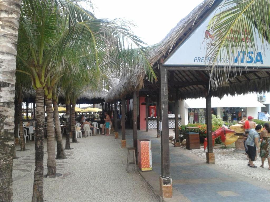  AP CONFORTAVEL NA PRAIA DO FUTURO FORTALEZA DE 150m 3 QUARTOS 2 SUITES PARA 12 PESSOAS