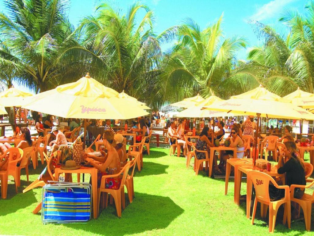  AP CONFORTAVEL NA PRAIA DO FUTURO FORTALEZA DE 150m 3 QUARTOS 2 SUITES PARA 12 PESSOAS