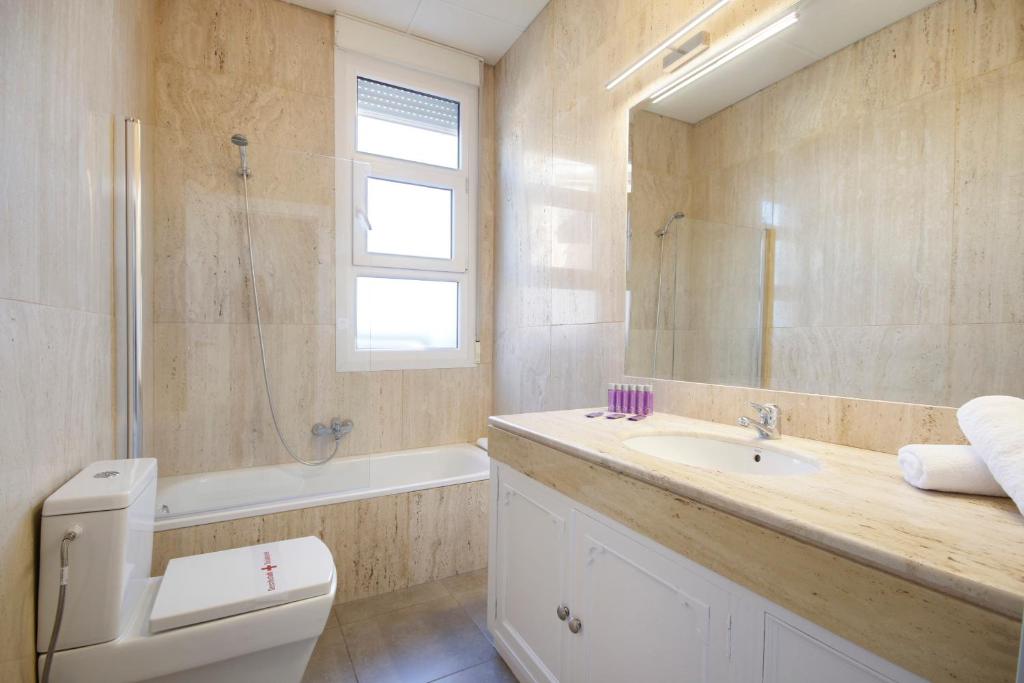 BiBo Suites Gran Vía - Resim 25