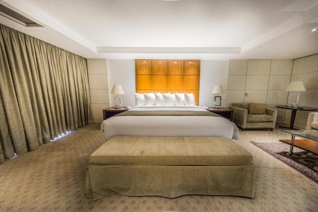  Grand Bittar Hotel