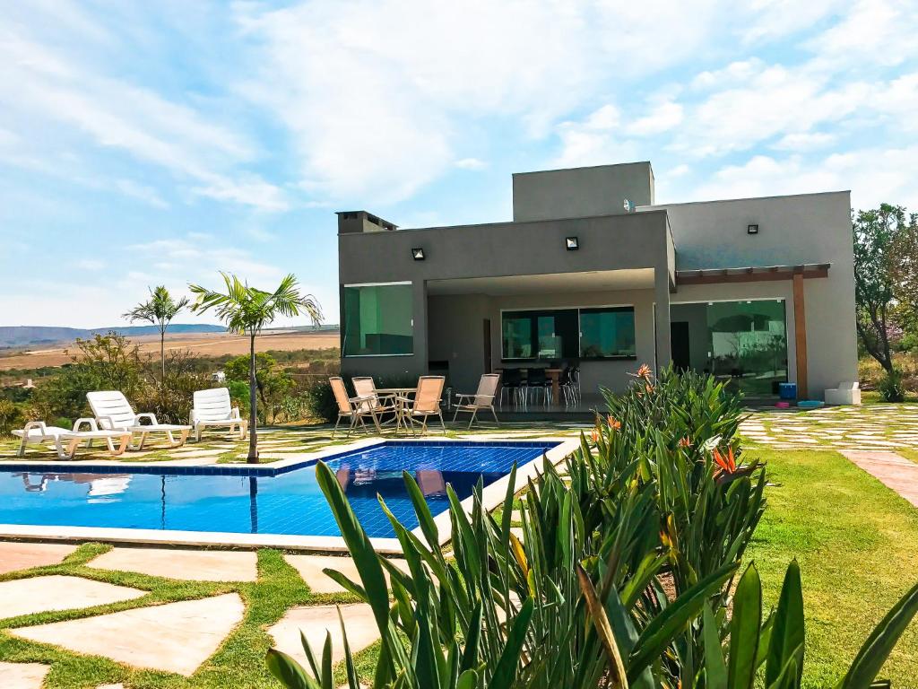 Πισίνα στο ή κοντά στο Casa Lago de Furnas