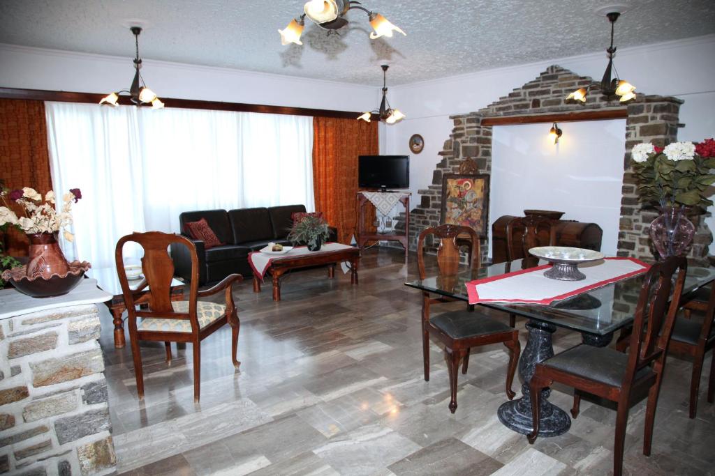 Posezení v ubytování Nikolas Hotel
