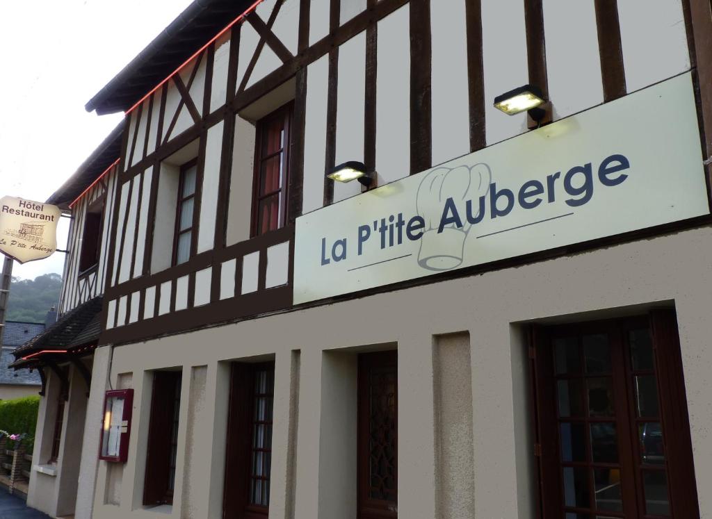 Photo de la galerie de l'établissement Hôtel-Restaurant La P'tite Auberge, à Lillebonne