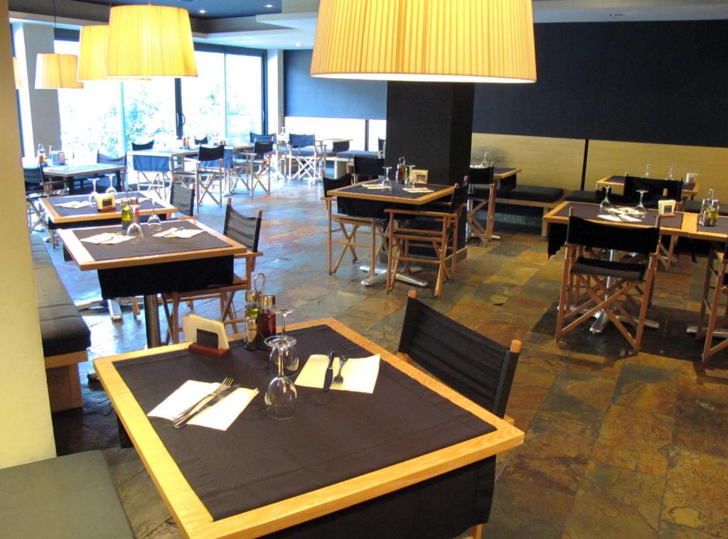 Restaurace v ubytování Apartaments Shusski