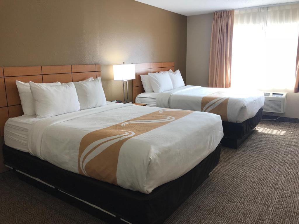 Quality Inn & Suites Springfield Southwest near I-72 - Habitación Con 2 Camas Grandes - No Fumadores