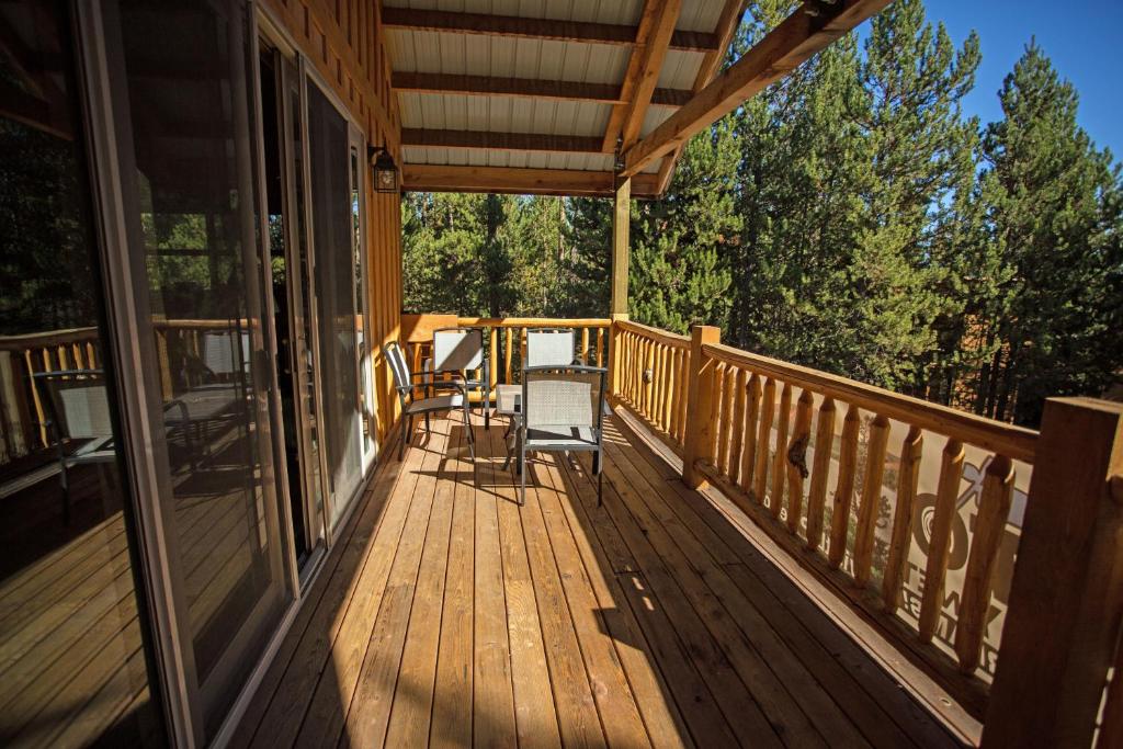 Balkón nebo terasa v ubytování DiamondStone Guest Lodges