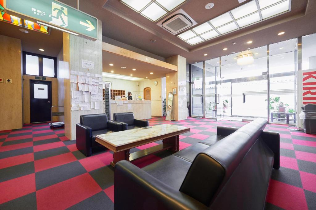 Posezení v ubytování Select Inn Tsuruga