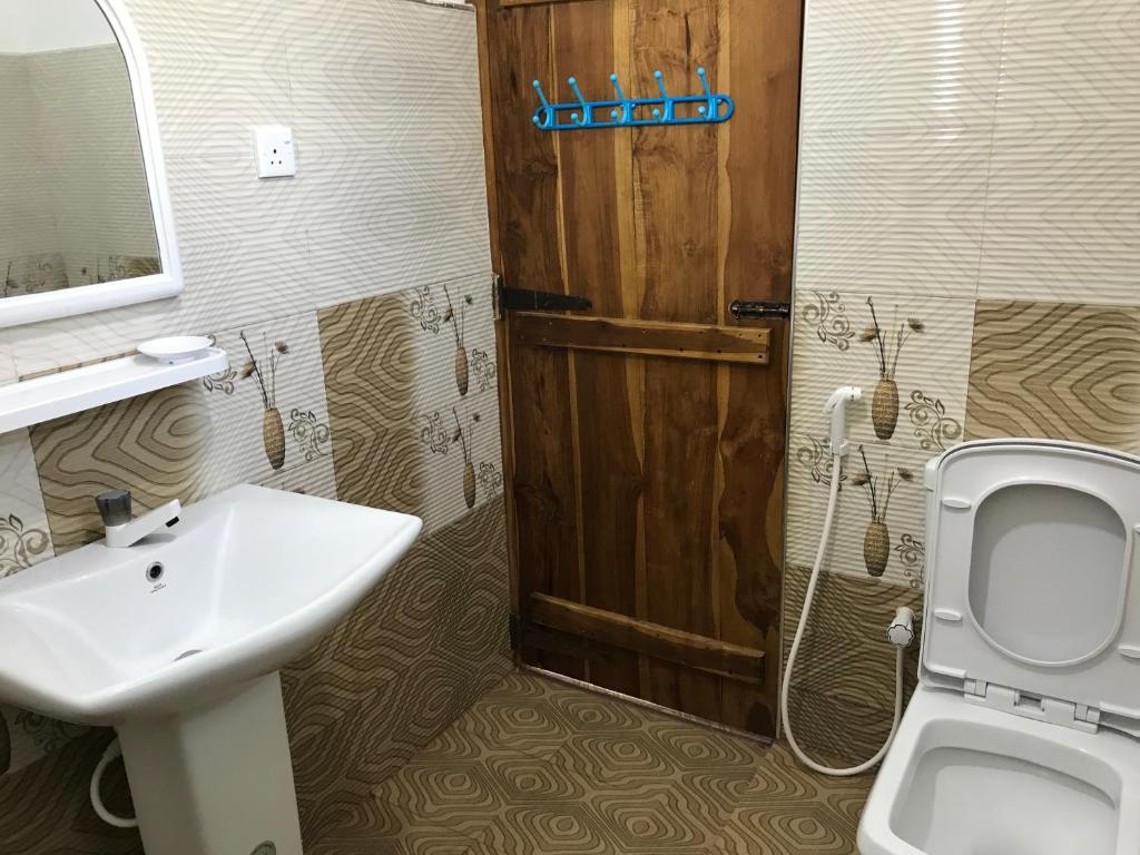 Nice Place Beach Hotel - 8