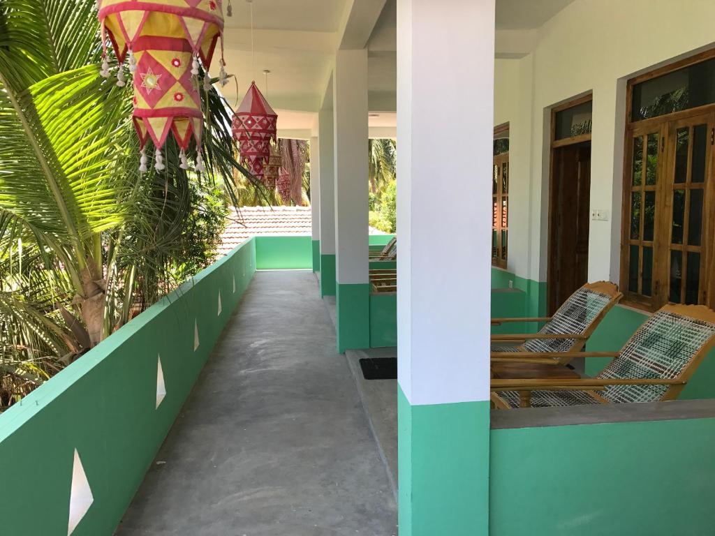 Nice Place Beach Hotel - 5