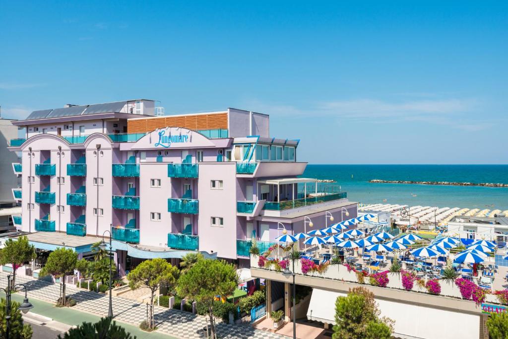 Nespecifikovaný výhled na moře nebo výhled na moře při pohledu z hotelu