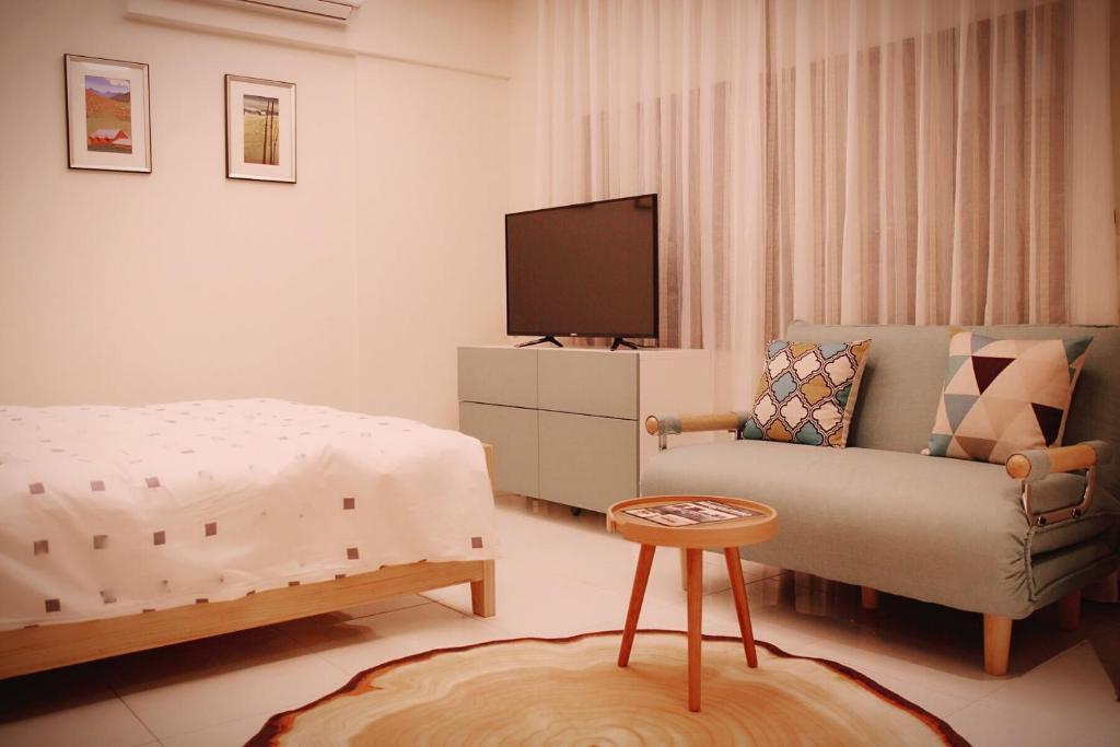 TV a/nebo společenská místnost v ubytování Ho.Me-Easyhouse