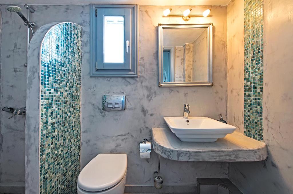 Koupelna v ubytování Felicity Luxury Villas