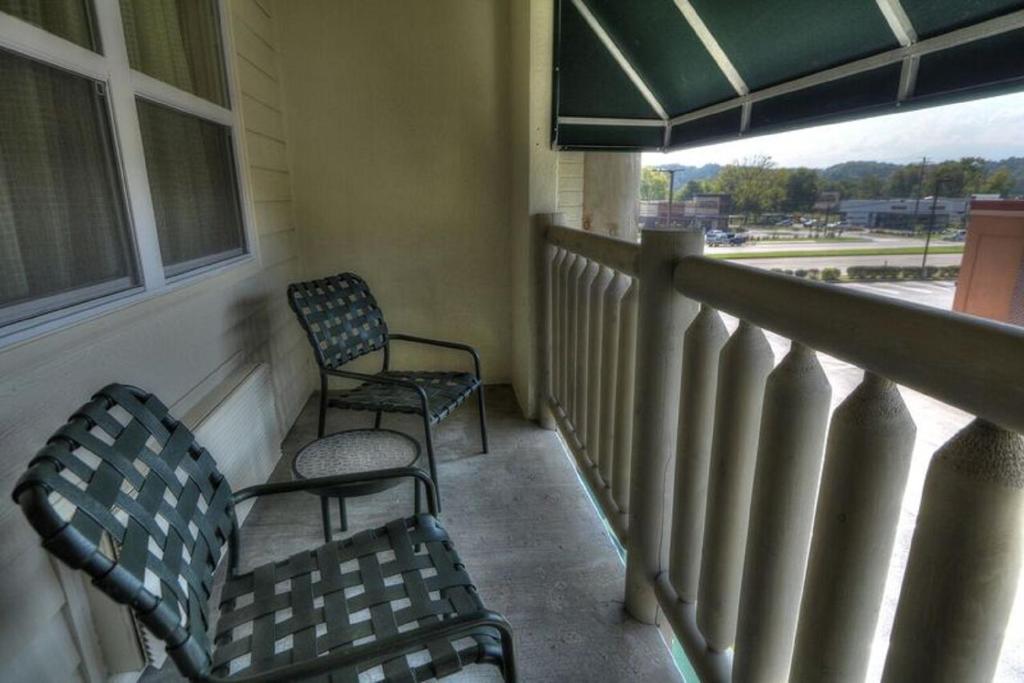 Lodge at Five Oaks Pigeon Forge - Sevierville photo