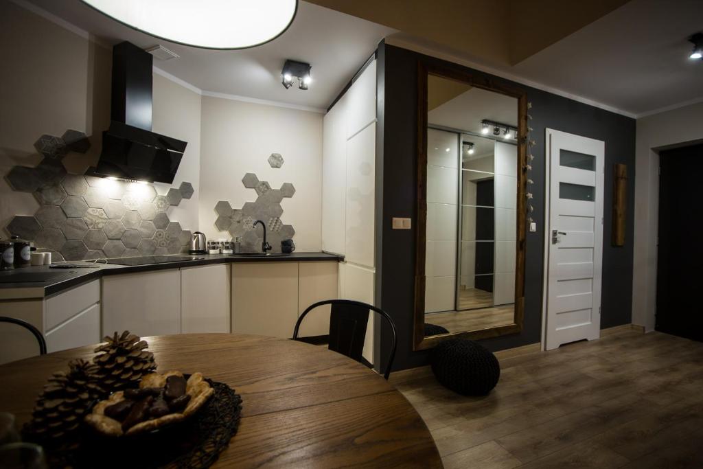 Kuchyňa alebo kuchynka v ubytovaní Nice Stay 2