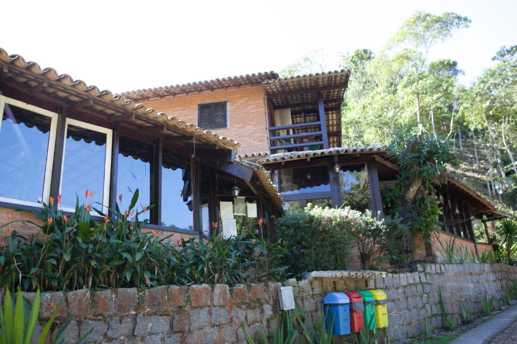  Pousada Valle dos Pássaros