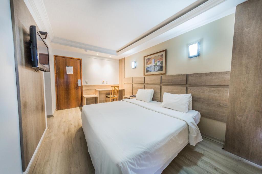  Phenícia Bittar Hotel