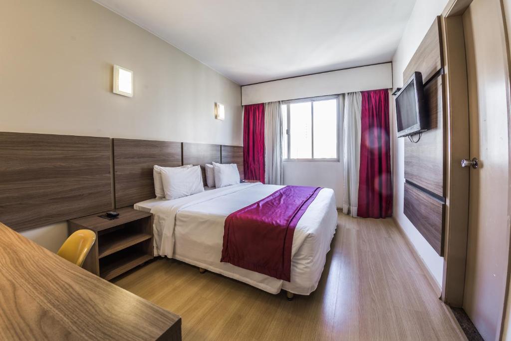  América Bittar Hotel