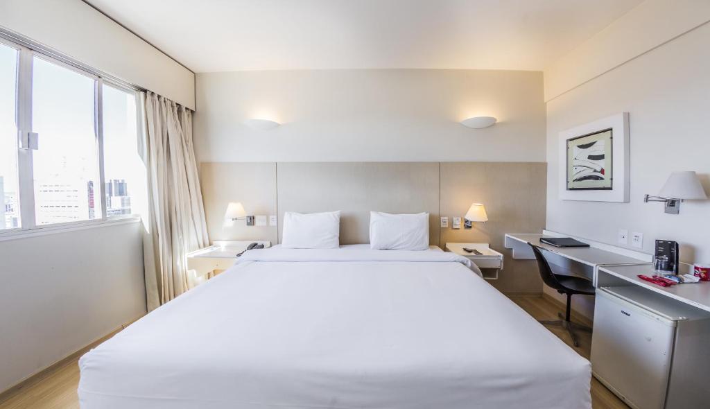  América Bittar Hotel