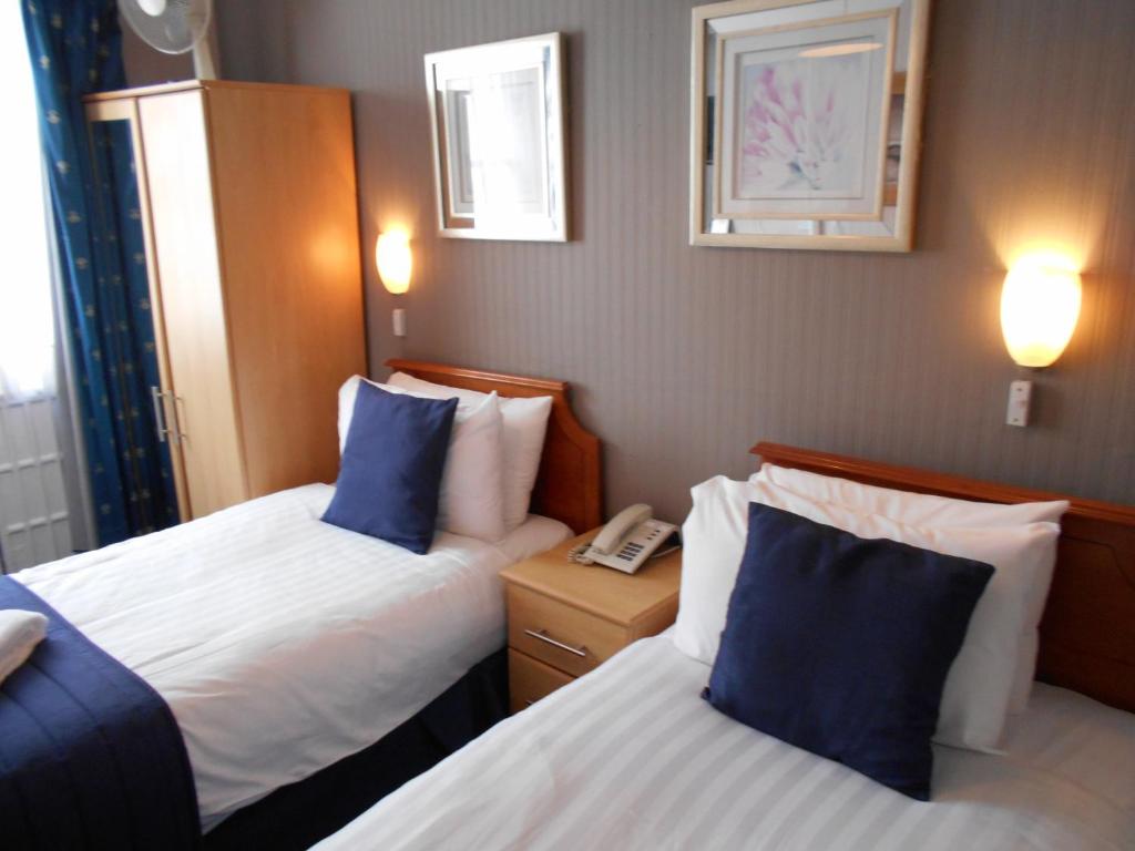 Parkwood Hotel - Resim 35