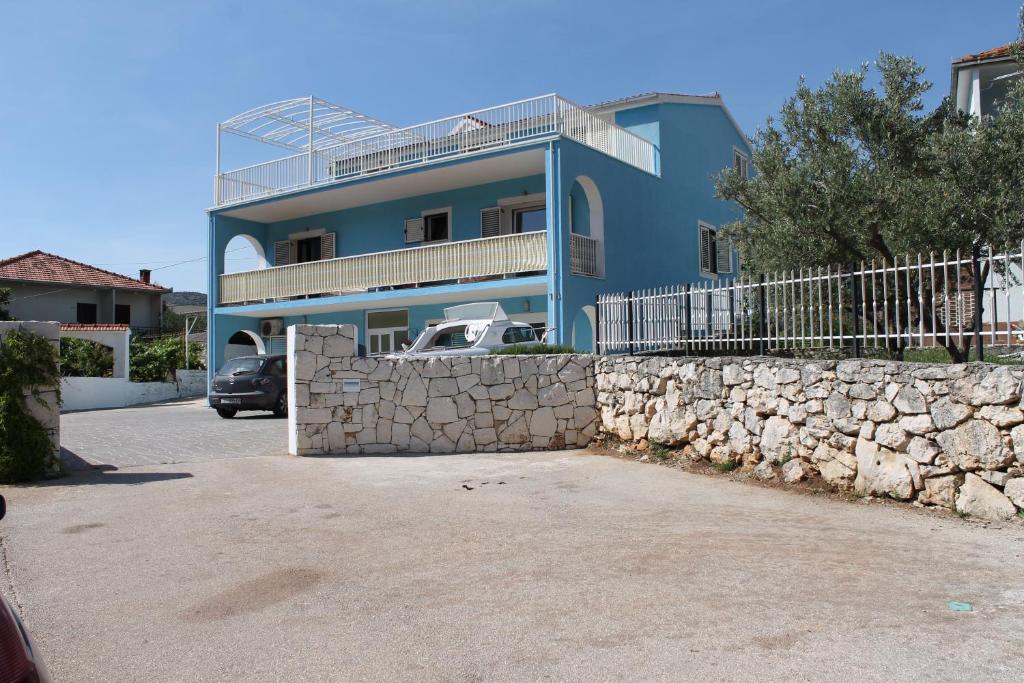 Budova, kde se apartmán nachází