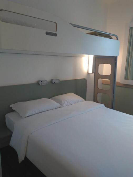  ibis budget Nao Me Toque
