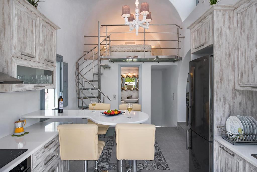 Kuchyň nebo kuchyňský kout v ubytování Felicity Luxury Villas