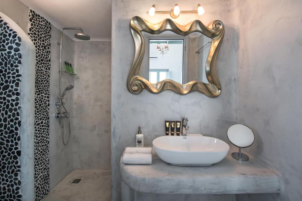 Koupelna v ubytování Felicity Luxury Villas