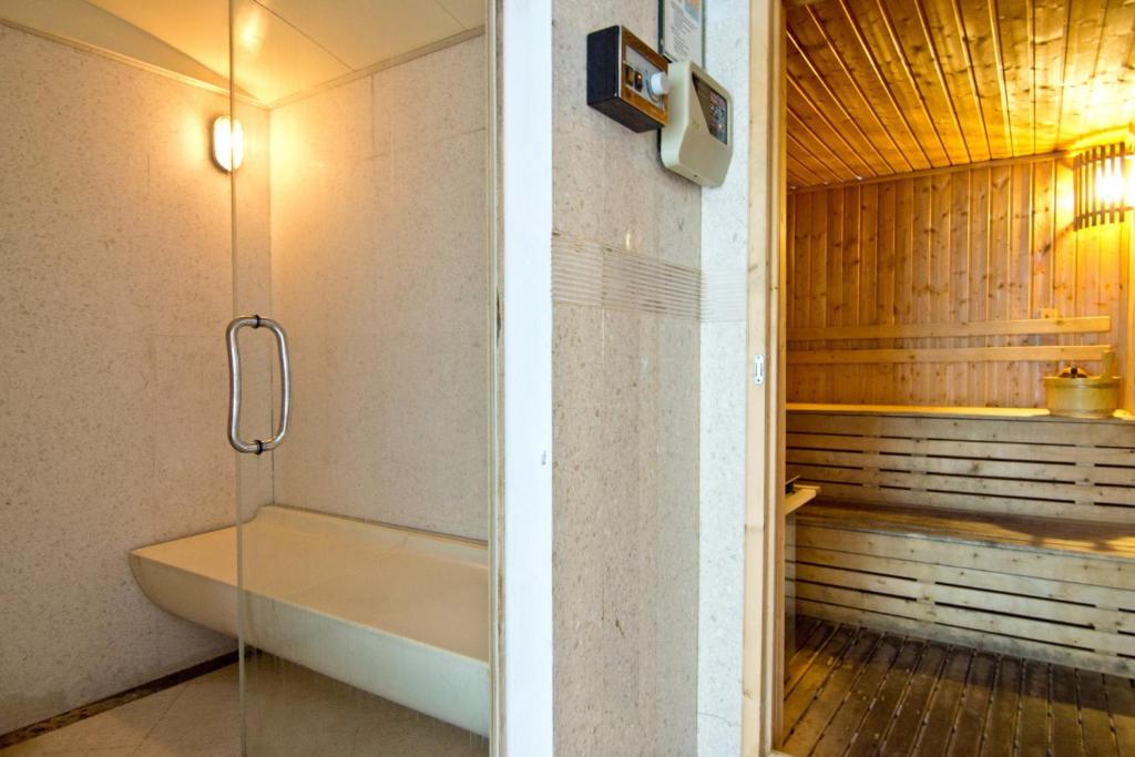 LK The Empress - Resim 41